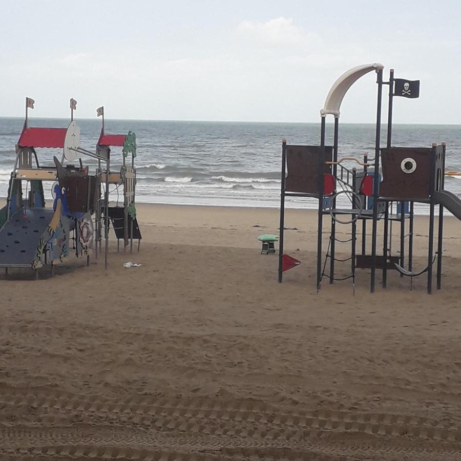 Residentie Romanza Middelkerke Luaran gambar